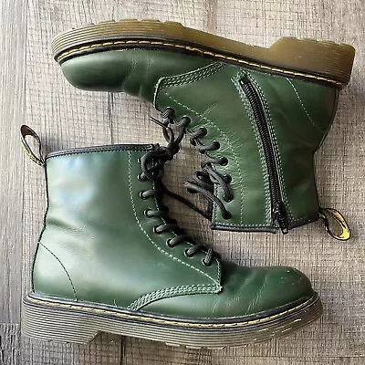 Dr Martens Boots Womens 5 Green 1460 Doc Combat 8 Eye Lace Up Smooth Casual • $50