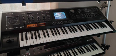 $3499 • Buy Vintage Roland V-Synth GT Version2.0 Keyboard Synthesizer With AC Cord Rare