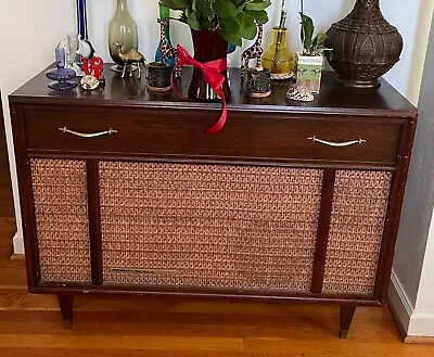 Mid Century Modern RECORD PLAYER COFFEE TABLE Cabinet Stereo Vintage Console 60s • $350