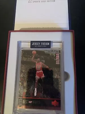 Basketball Card Michael Jordan Game Used Swatch Jersey Fusion￼ • $250