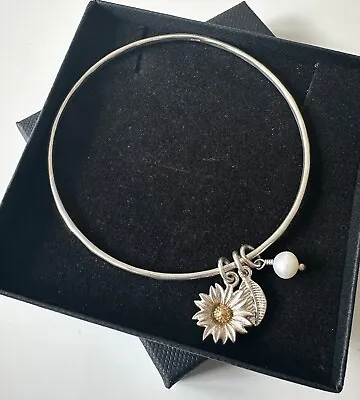 Solid Sterling Silver Over The Wrist Bangle - Daisy Leaf & Pearl Droplet Charms • £22.99