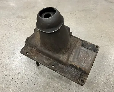 1933 1934 1935 Ford Gear Shifter Housing Tower 3 Speed V8 Top Loader 40-7222 • $89.99