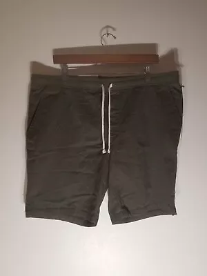 GoodFellow & CO. Mens Everyday Drawstring Shorts 8  Inseam NWT Color Green • $12.95