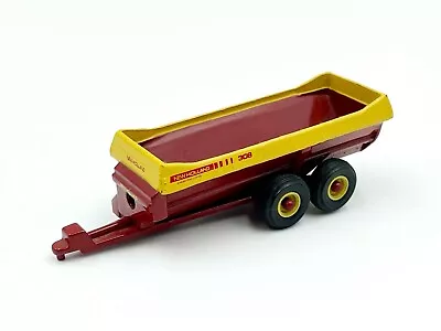 1/64 New Holland Side Chute V Manure Spreader • $21.95