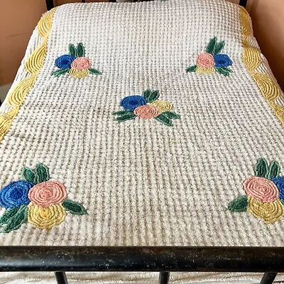 Vintage 1950s 1960s White & Floral Chenille Bedspread Full Size • $49.99