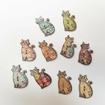10 Decorative Pattern Cats Wooden Buttons 2-Hole 30mm Scrapbook DIY • $3.28