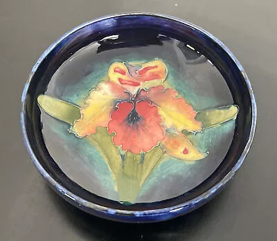 Moorcroft Pottery IRIS / Orchid Blue Footed Bowl 4.5” Wide Mint • $45