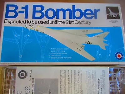 Rockwell B-1 Bomber 1:144 ENTEX Kit 8505 - Open Box Contents Sealed • $28