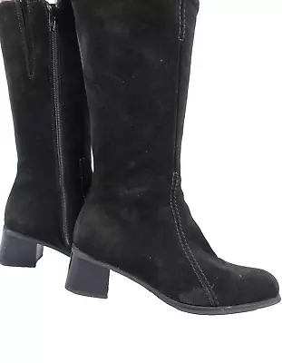 La Canadienne Women's Knee High Suede Boots Size 8M Side Zip Black Casual Round • $84.99