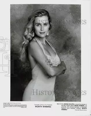 1989 Press Photo Maria Holvoe In A Scene From  Worth Winning.  - Srp30809 • $17.99
