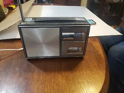 $45 • Buy LLOYDS  MULTIBAND AM POLICE VINTAGE RADIO Model 8N56-94B