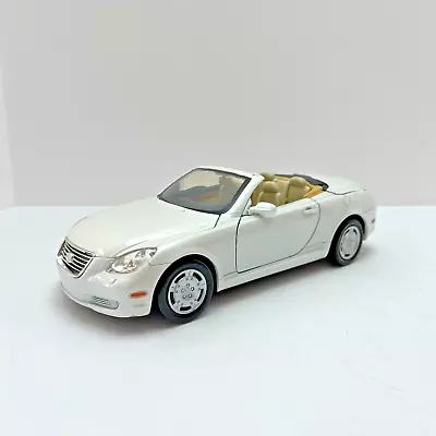 Lexus SC430 White Convertible MotorMax Diecast Model 1/18 1:18 Scale • $50