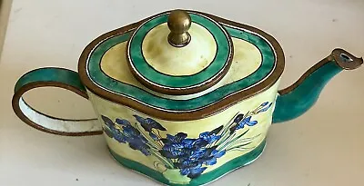 $9.99 • Buy Kelvin Chen Mini Enamel Teapot W/ Blue  Flowers  # 4181  2001
