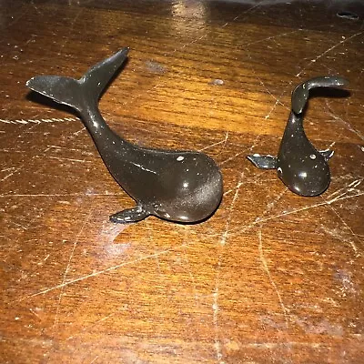 Hagen Renaker Whales • $12.99