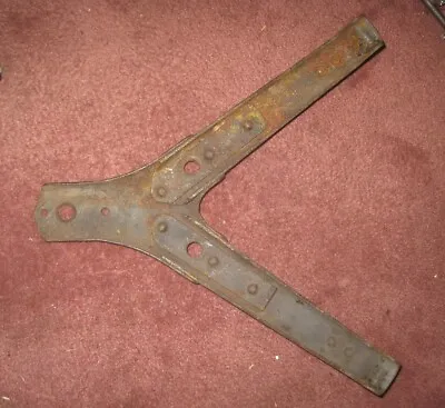 Used 1926 1927 Model T Ford Spare Tire Carrier  Y  Bracket Incomplete • $13.88