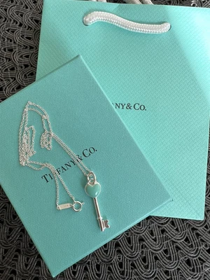 £135 • Buy Tiffany&Co Heart Key Charm Blue Enamel Necklace/Pendant 18” Chain RRP£280