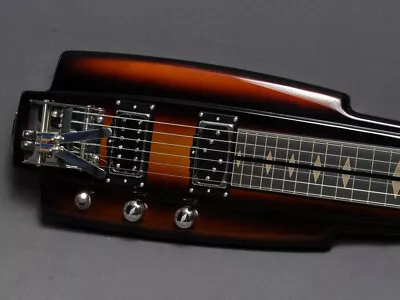 Duesenberg Fairytale Lap Steel Goldburst • $2260