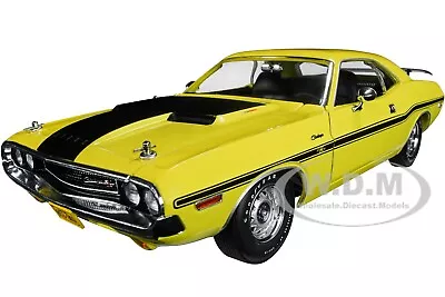 1970 Dodge Challenger R/t Yellow  Ncis  Tv Series 1/18 Diecast Greenlight 12845 • $73.99