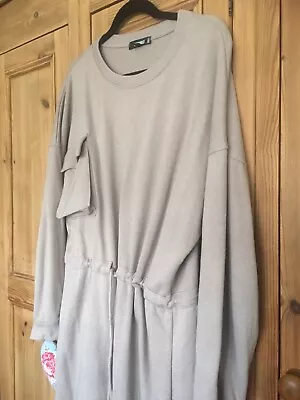 Ladies Beige Dress By Misguided Size 16 Vgc • £10