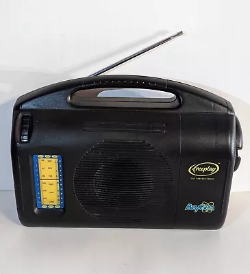 $29.99 • Buy BayGen Freeplay Hand Crank Wind-Up Self Powered AM/FM/SW Portable Radio Tested