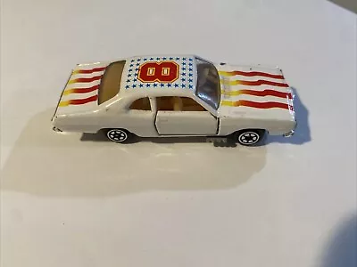 Rare 1:64 Yatming 1057 White  8  Plymouth Duster Doors Open & Metal Base VHTF. • $200