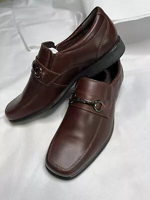 Flexi Men's Size 9.5 Loafers Brown Leather Slip On Shoes NWOB • $27