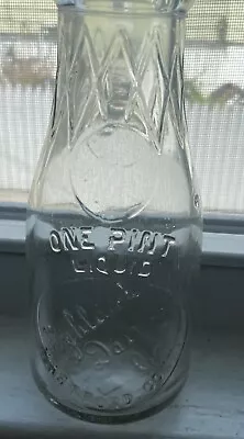Vintage HIGHLAND DAIRY CO. Pint Milk Bottle Hartford Connecticut • $8.99