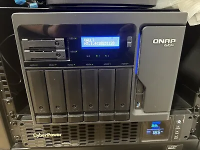 QNAP TS-h886 32GB Ram 10 Gb Network  • $1800