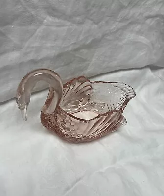 Large Swan Bowl Cambridge Glass Peach Pink • $125