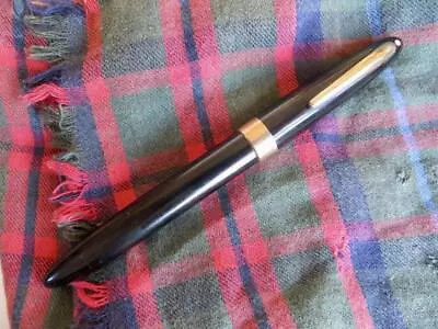 Vintage Black Sheaffer Fountain Pen White Dot 14k Gold Nib Serial#C4720 • $29.99