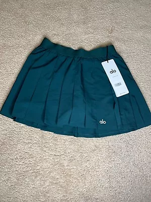 NWT Alo Varsity Tennis Skirt Size XXS ( Can Fit XS) . Color Midnight Green.  • $65