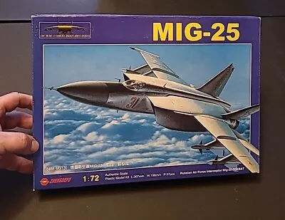 Zhengdefu MIG-25 Foxbat 1/72 Scale Model Kit Sealed Parts • $12.95