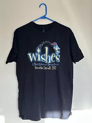 Walt Disney World Magic Kingdom Wishes Fireworks Farewell 2011 GITD TShirt Large • $10