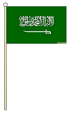 £8 • Buy SAUDI ARABIA MIDDLE EAST 18  X 12  LARGE HAND WAVING COURTESY FLAG & POLE