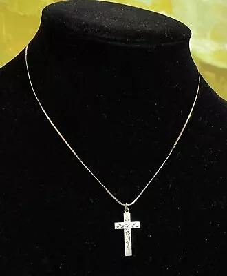 Vintage 14kt Solid Gold Cross Necklace Chain Not Scrap Nice Communion Gift NR • $15.50