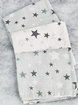 3 Pack Muslin Squares Large 70x80cm Baby Nappies Bibs Cloth Stars White Grey • £5.99