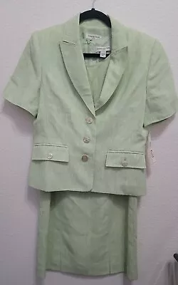 Amanda Smith Dress Suit-Two Piece Garment Style 27806 Color Greensz 8/8P Dress • $25