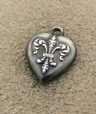 VICTORIAN VINTAGE STERLING PUFFY HEART CHARM - Fleur De Lis • $25