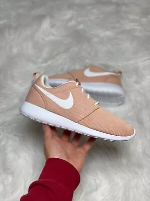 Nike Roshe One Low Womens Casual Running Shoes Coral Pink 844994-603 NEW Multi • $44.99