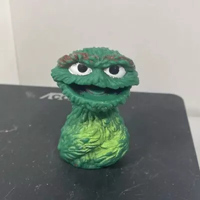 Vintage Sesame Street Oscar The Grouch Finger Puppet Muppets Inc. 2-1/2  • $8.99