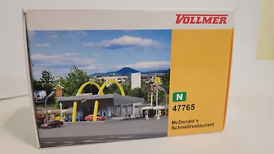 Vollmer 47765 ? N Scale Fast Food Restaurant. Incomplete. Used. • $20