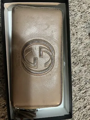 Gucci Wallet  • $80