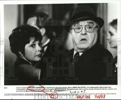 1987 Press Photo Vincent Gardenia & Anita Gillette In  Moonstruck  Movie • $19.99