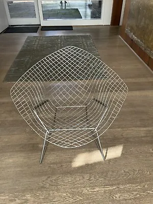 Knoll Mid Century Modern Bertoia Diamond Chair • $400