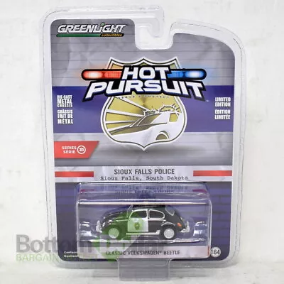 Greenlight Hot Pursuit Series 31 Classic Volkswagen Beetle • $7.49