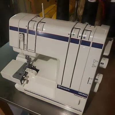 Husqvarna Viking 905 Huskylock Serger Sewing Machine With Foot Controller • $299.99