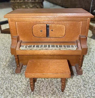 Dollhouse Classics Concord Victorian Piano Miniature  Music Box With Bench Works • $18