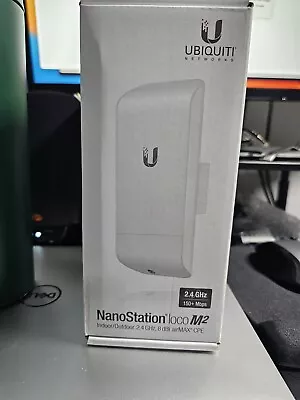 Ubiquiti Networks NanoStation LOCOM2 2.4 Ghz Airmax Wireless Access Point • $55