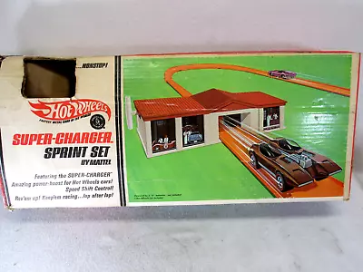 Vintage 1968 Mattel Hot Wheels Super Charger Sprint Set No. 6290 (works) • $78.99