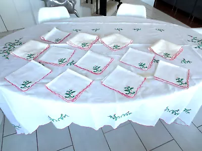 Vintage Embroidered Christmas Holiday Tablecloth W 12 Napkins 104x60 AS-IS • $15